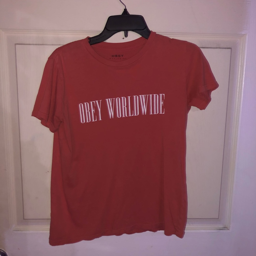 Super cool obey shirt